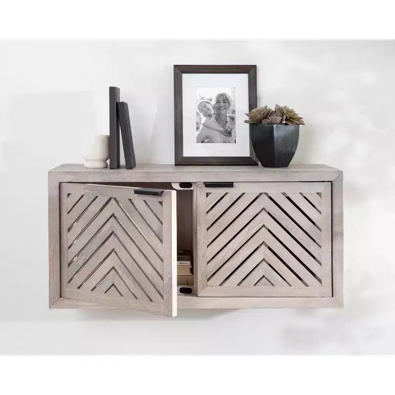 Armario de pared costero Mezzeta de 30" x 10" x 14" con puertas, madera de mango