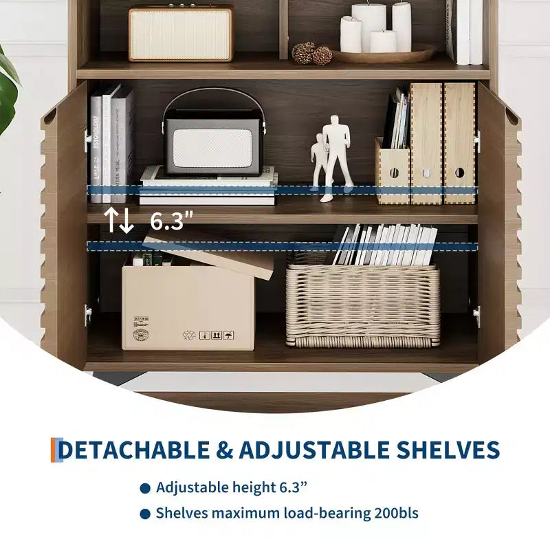 Mueble bajo estriado - Aparador con patas de metal y estantes para sala de estar y recibidor