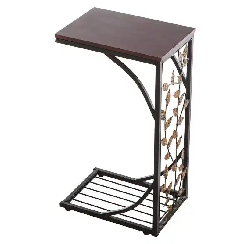 Mesa auxiliar desmontable de una sola capa en forma de C con tablero de densidad marrón, estructura de hierro con recubrimiento de polvo negro y diseño de hoja dorada en pincel