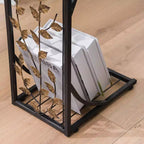 Mesa auxiliar desmontable de una sola capa en forma de C con tablero de densidad marrón, estructura de hierro con recubrimiento de polvo negro y diseño de hoja dorada en pincel